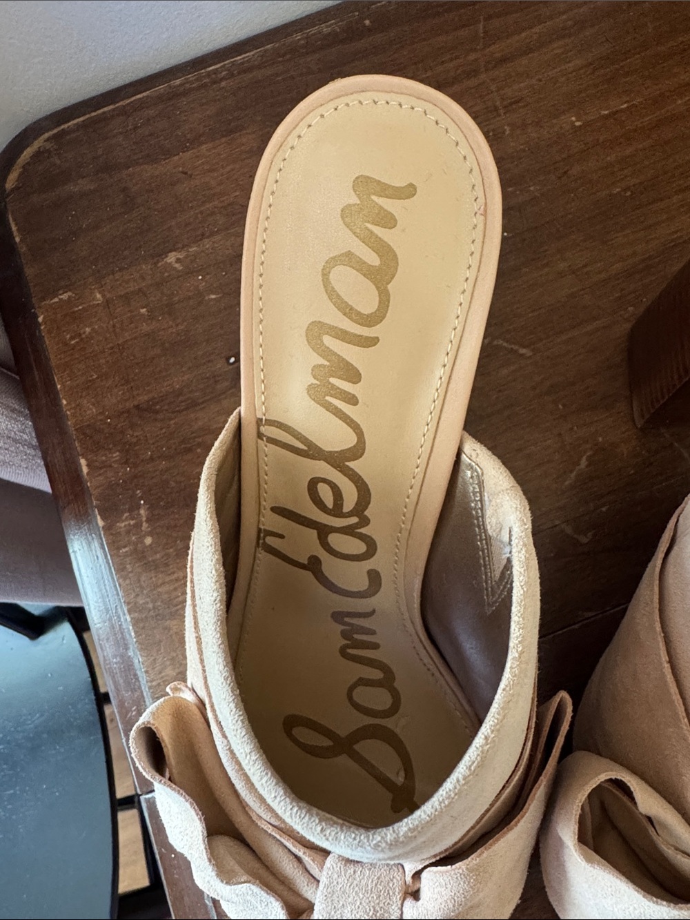 Sam Edelman Tan Suede Knot Bow Mules - Picture 4 of 6